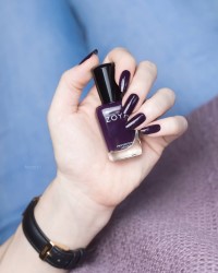 zoya nail polish and instagram gallery image 32